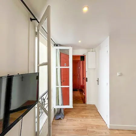 148 - Urban In Apartment