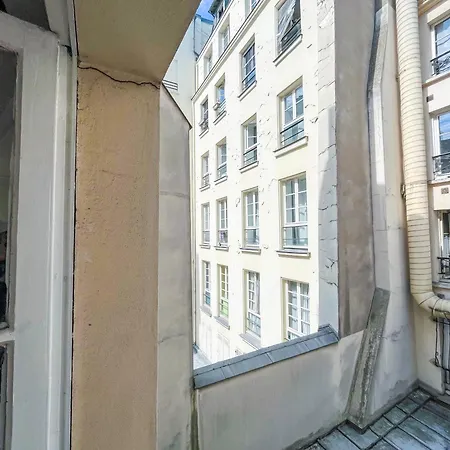 148 - Urban In Apartment *